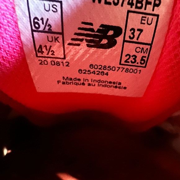 Girls New Balance 574 Candy Kids Shoe size 6.5 - Picture 7 of 9